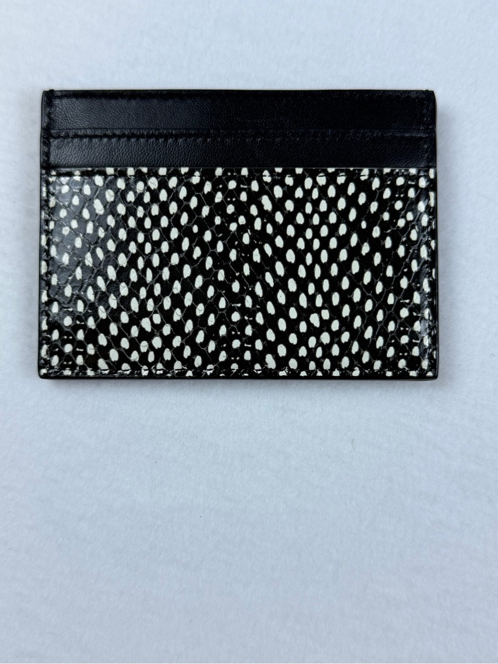 Saint Laurent Black and White Patterned Card Holder with YSL Logo - Picture 3 of 13